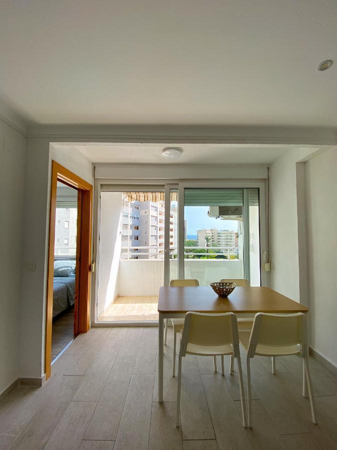 Апартаменты Apartamento Moderno Cerca De La Playa - Residencial Aguaviva Бенидорм Экстерьер фото